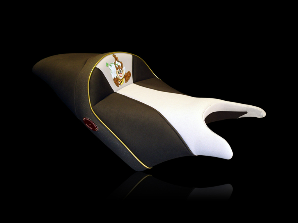 selle de HORNET 600