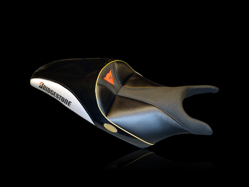 selle de HORNET 600