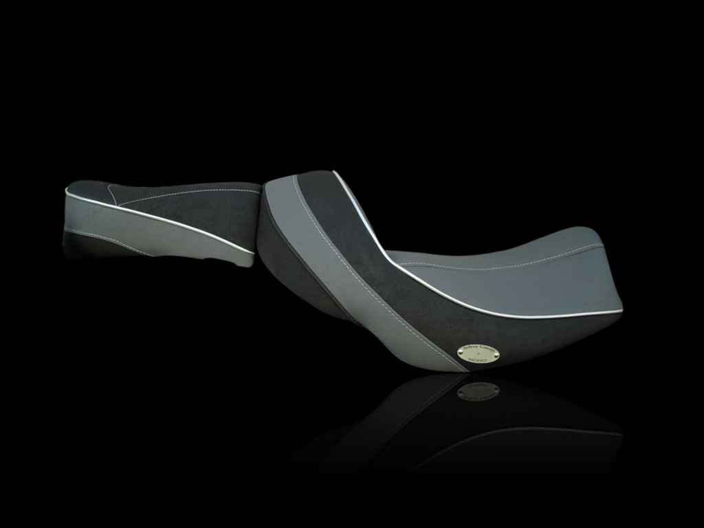 selle de 2300 ROCKET 3 CLASSIC