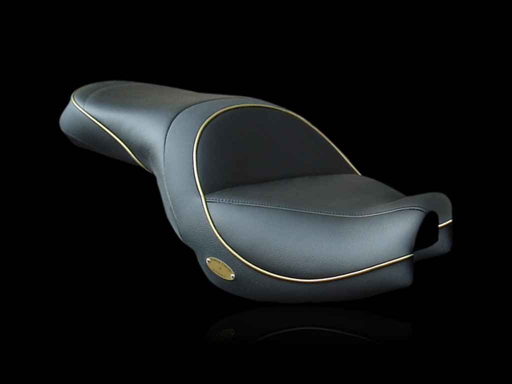 selle de 2300 ROCKET 3 CLASSIC
