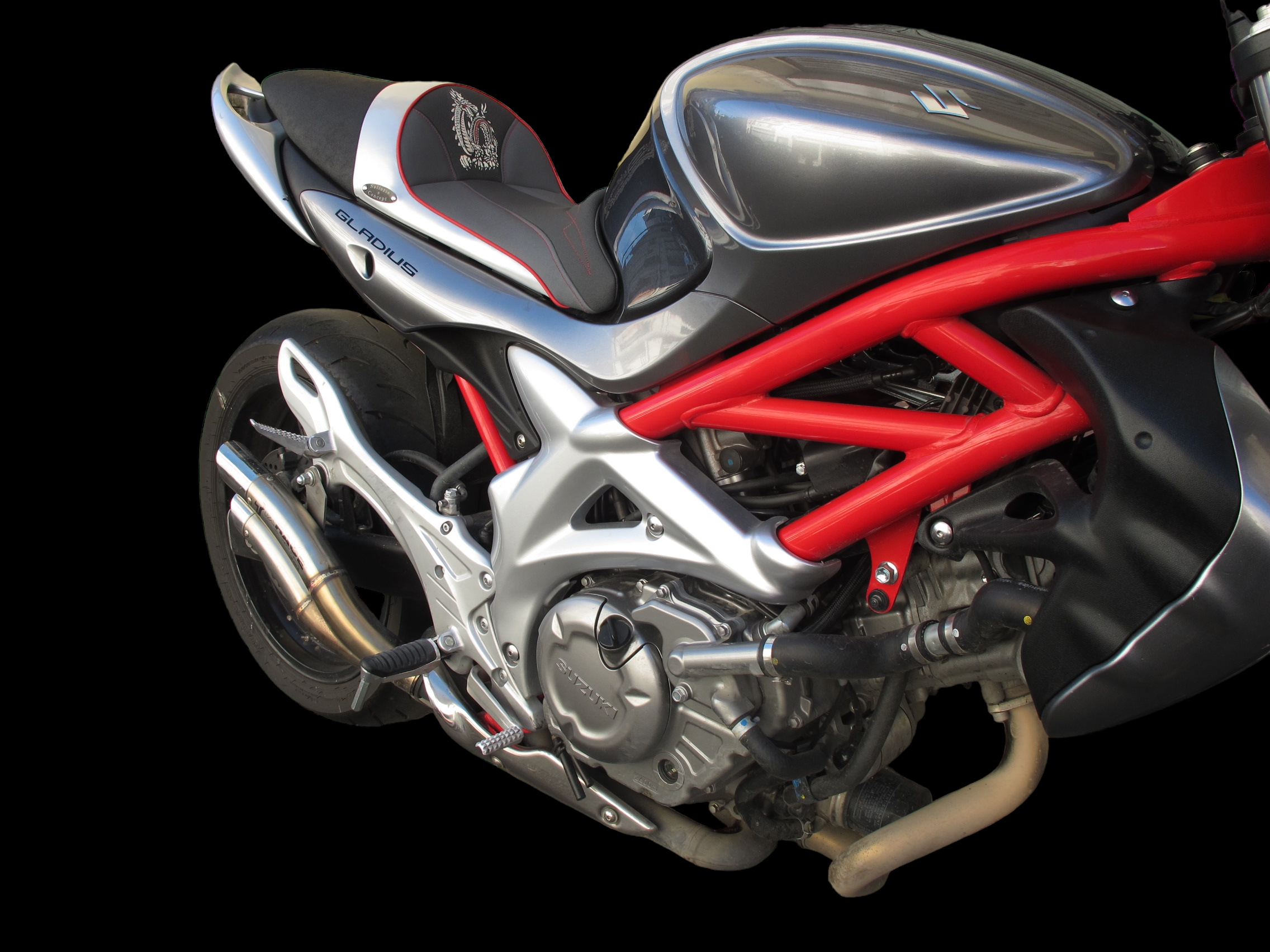 Carenage Cadre Sous Selle Droit SUZUKI 650 GLADIUS 2009-2015 – Occasion, Réf. 85, Gris