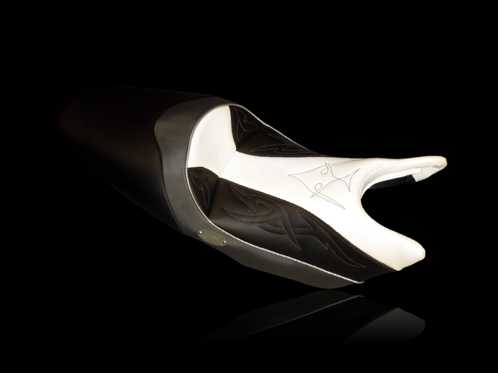 selle de HORNET 600